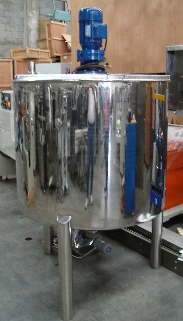 Mixer Cap. 1200 lts.